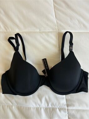 VS. Black uplift semi demi bra in 34B